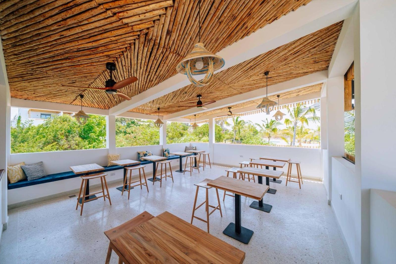 Tropical 1 Bedroom - The Soul 400m From Beach Apartment