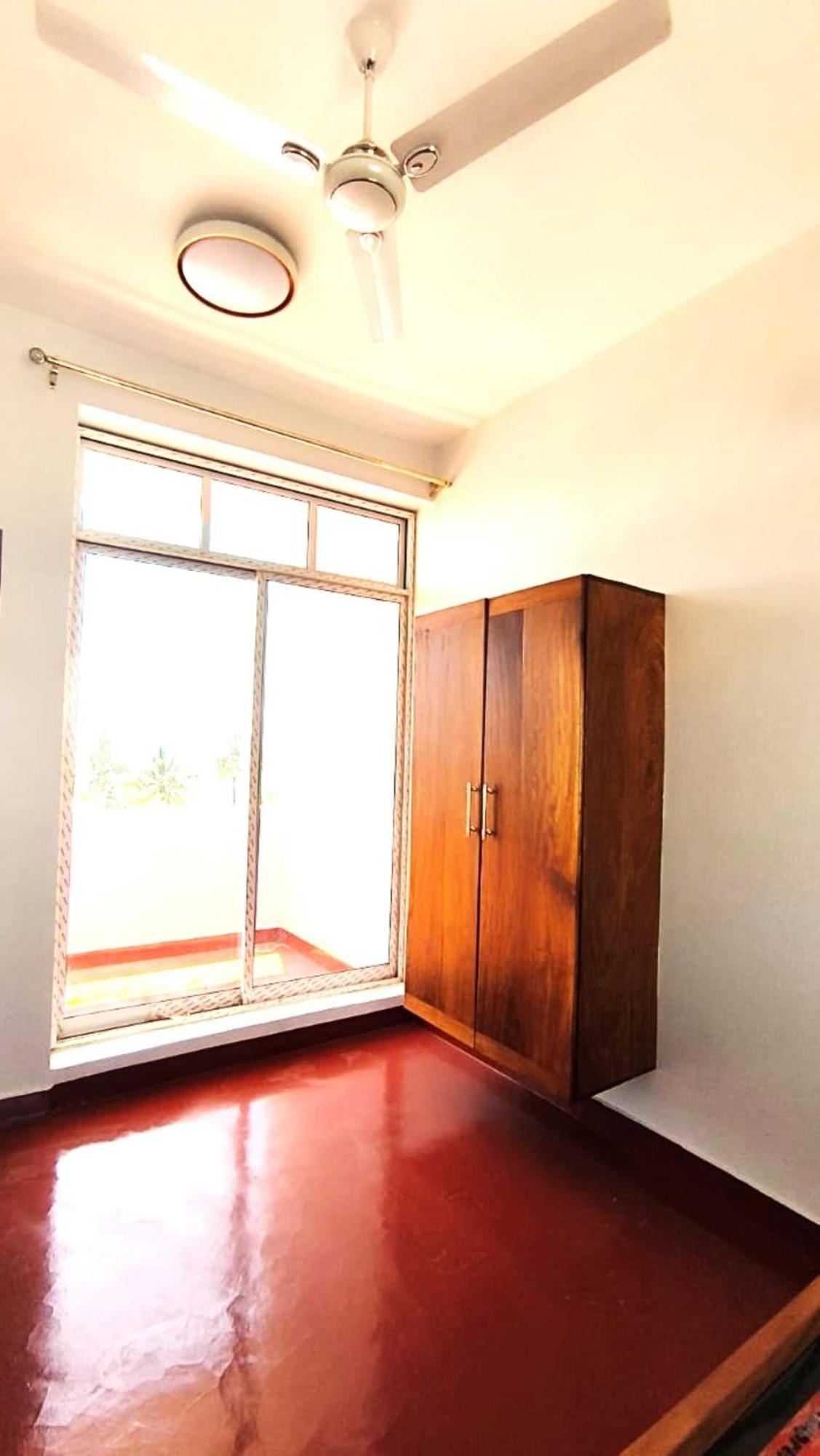 Uroa Hide Away Bed & Breakfast