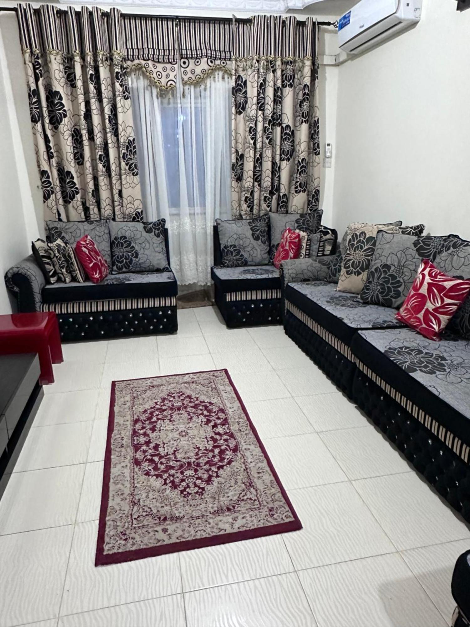 Michenzani Flat Apartment