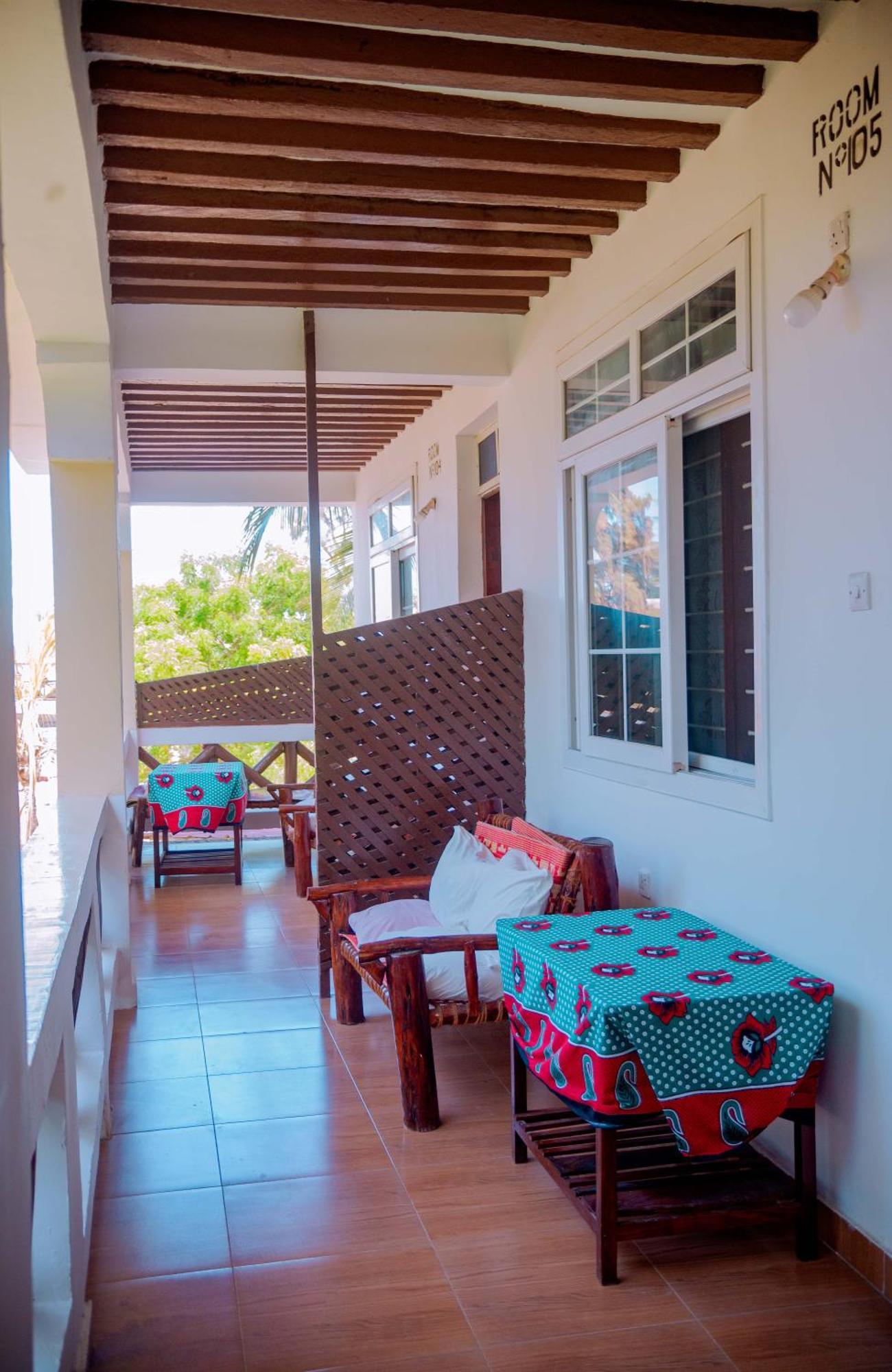 Baraka Hotel 2*