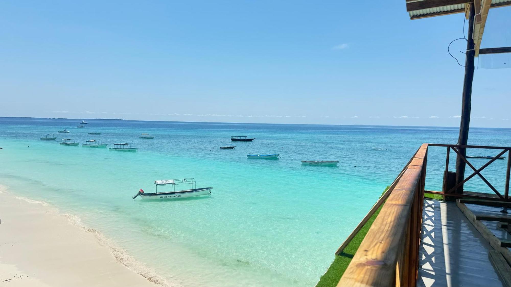 Hotel Blue Tides Nungwi
