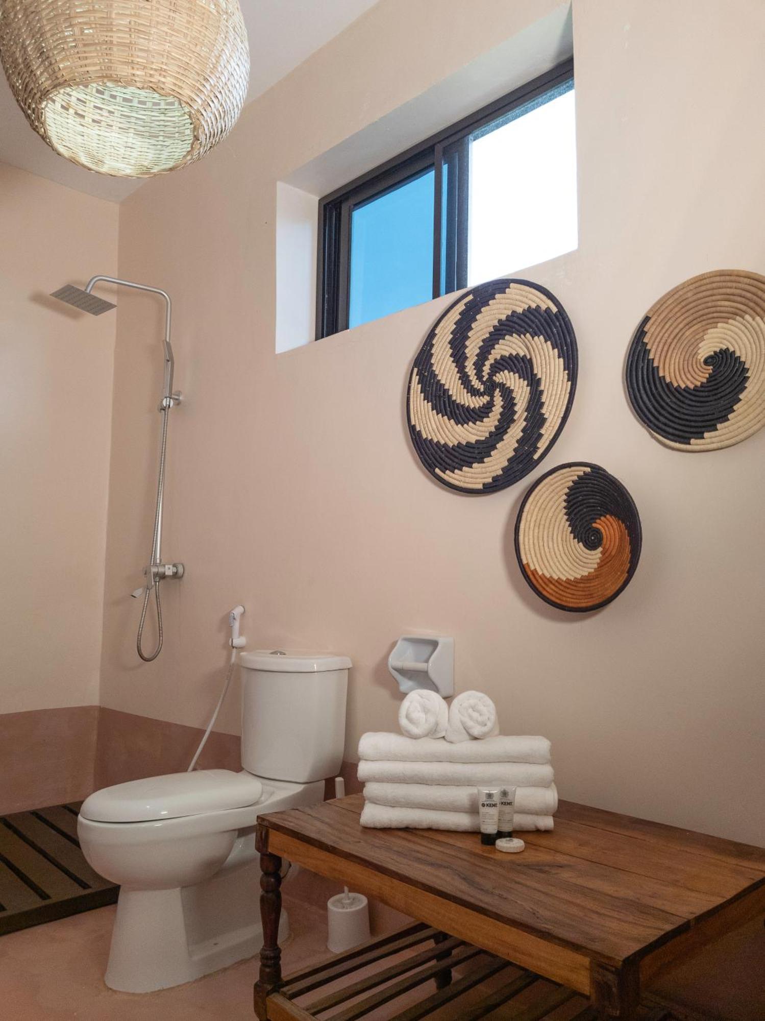 Hotel Yasa Boutique 4*