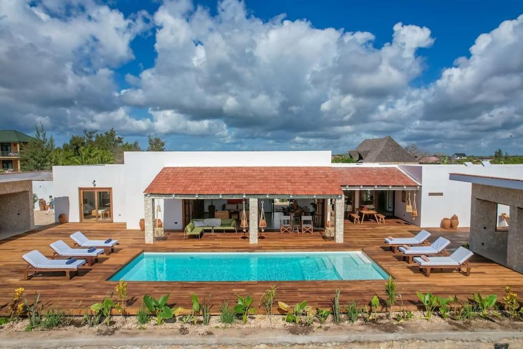 Pola Zanzibar *