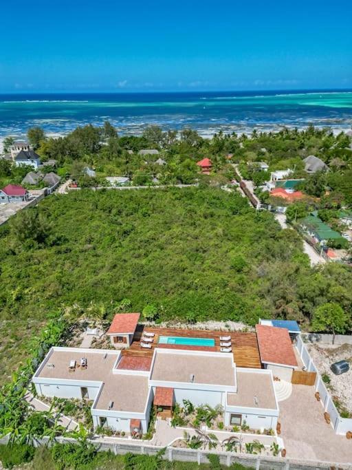 Pola Zanzibar Villa