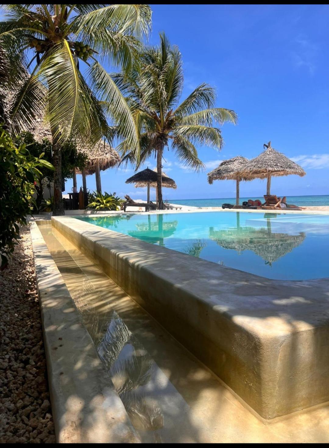 Resort Milele