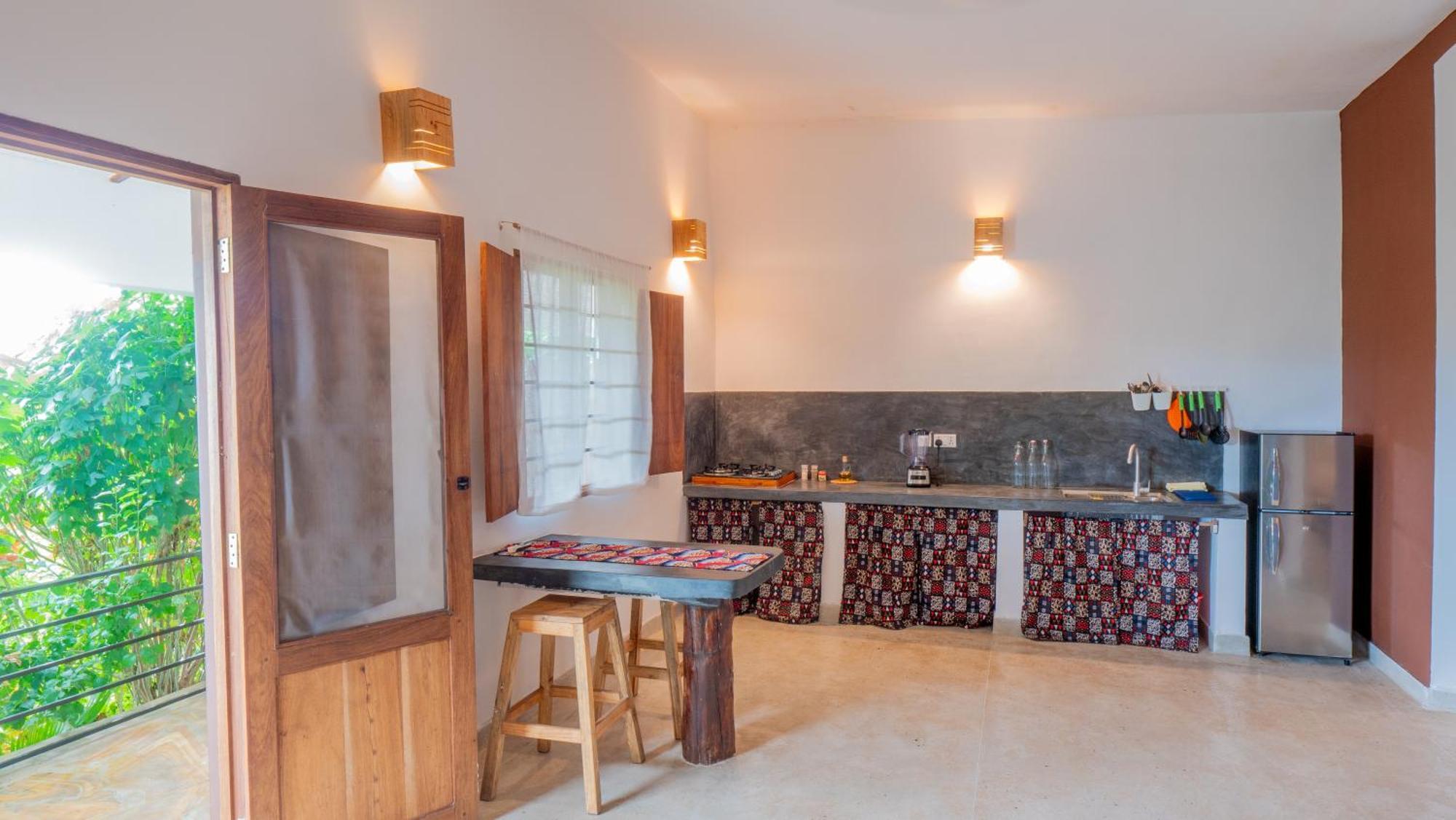 Nyumbani Aparthotel