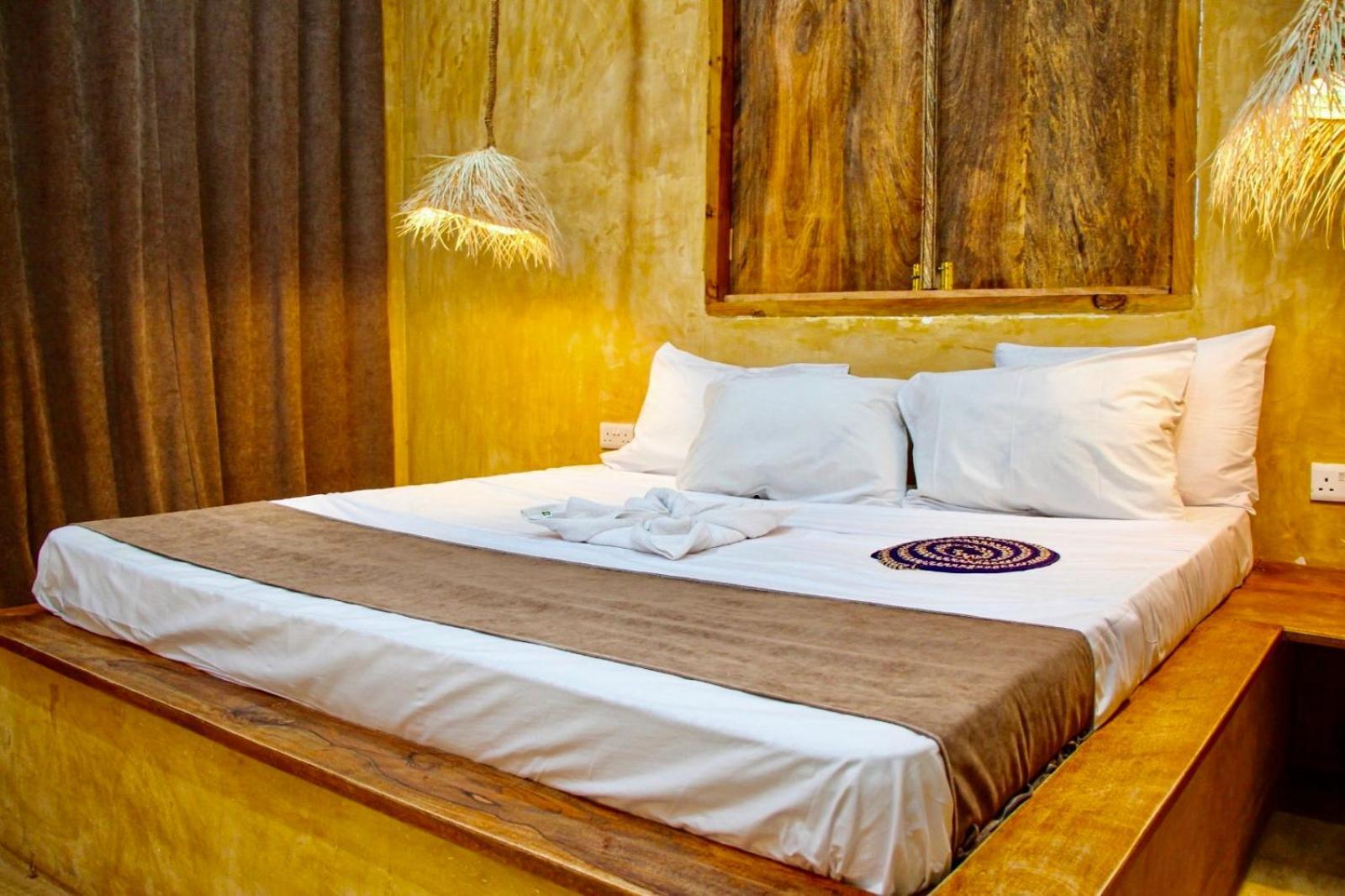 Zanzigo Hotel 3*