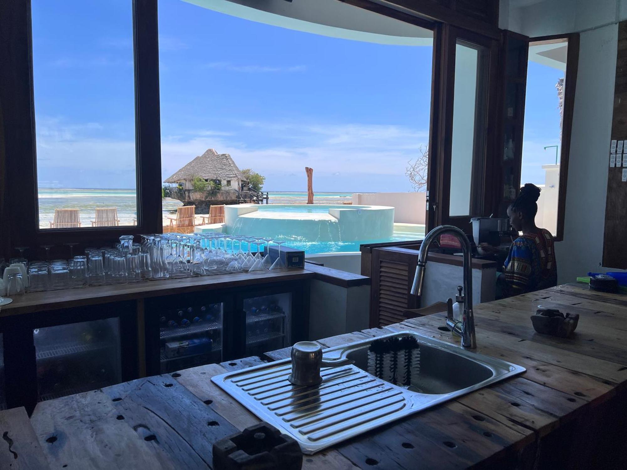The View Of Zanzibar Apartment *