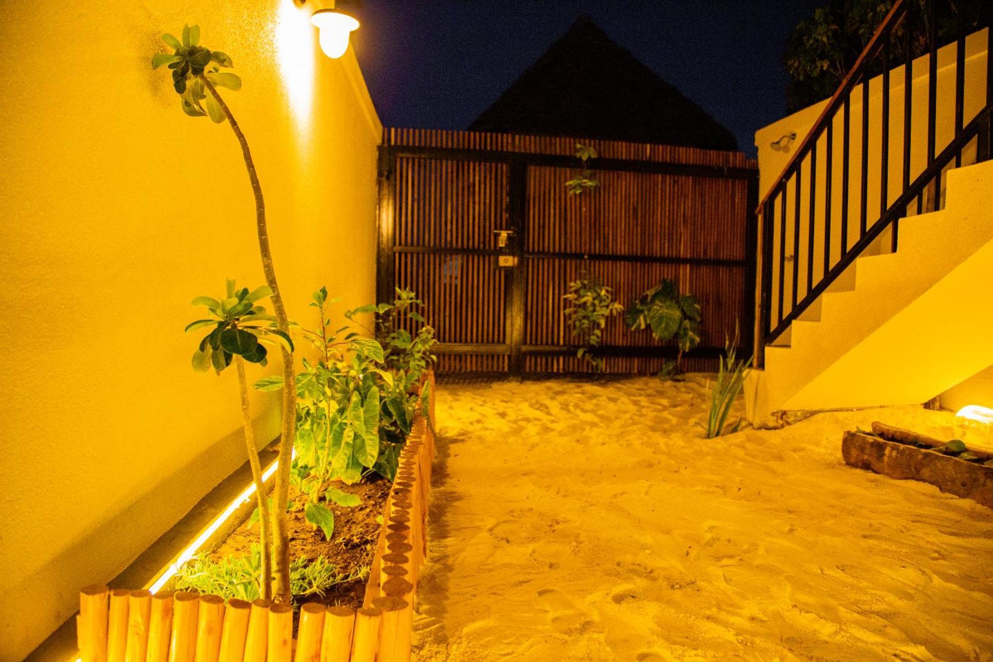 Bed & Breakfast Pamoja Beach Stays Hotel In Jambiani Jambiani (Zanzibar)