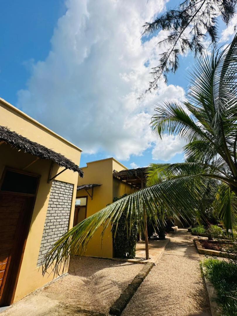 Palm Cultural Village Hotel