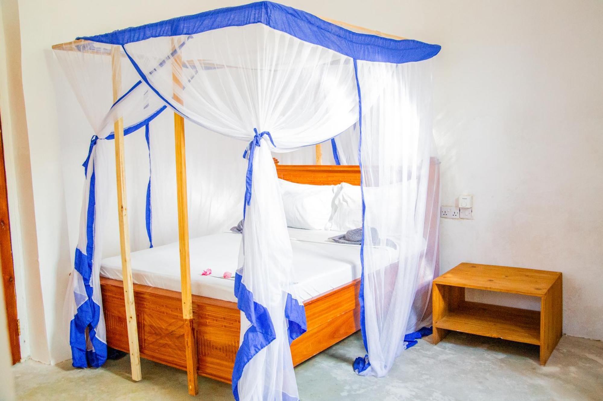Bed & Breakfast Pamoja Beach Stays Hotel In Jambiani