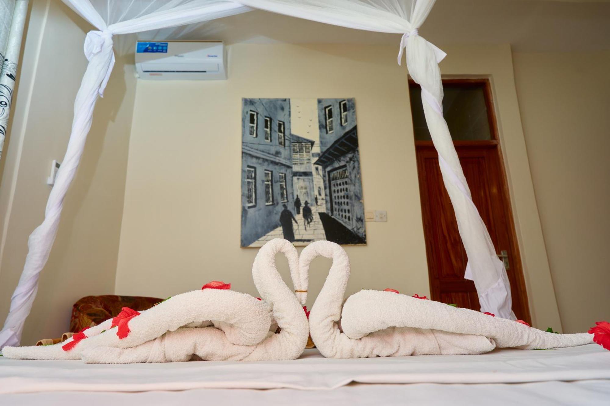 Safari 3* Zanzibar
