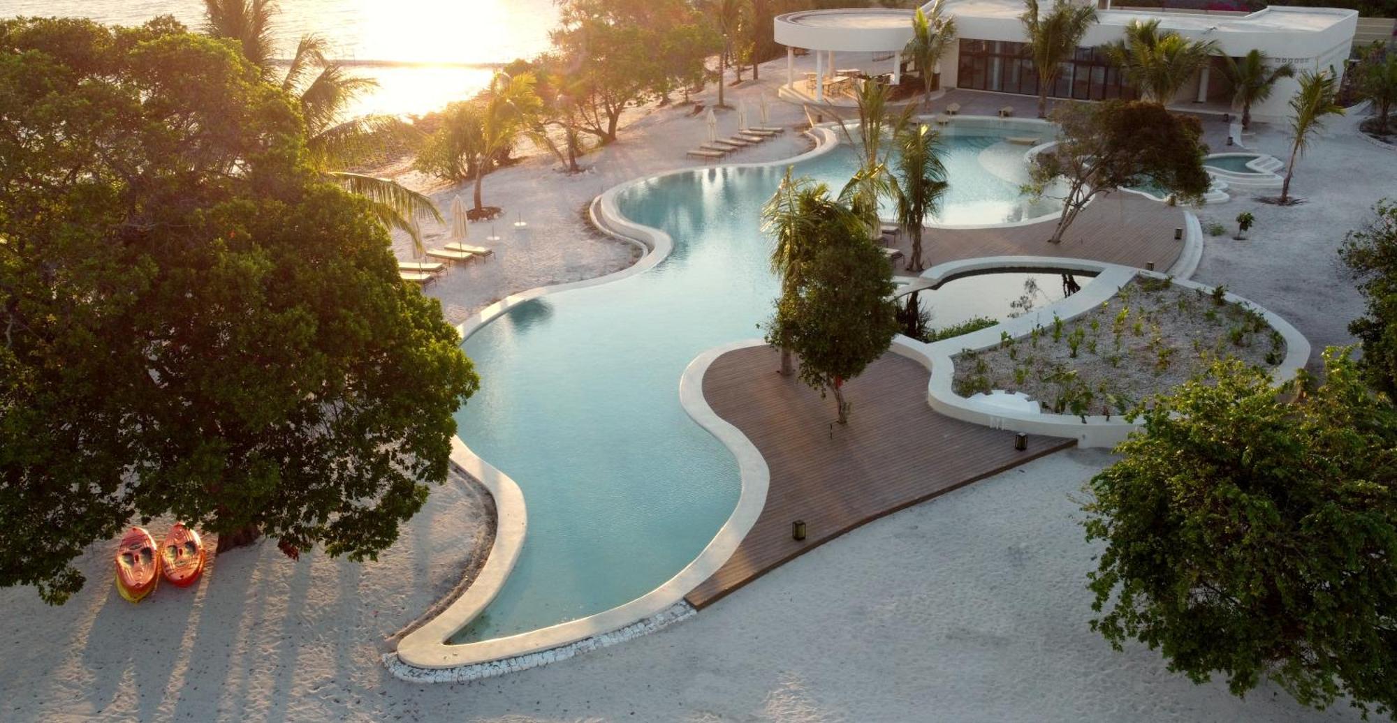 Resort Zanziblue Waves