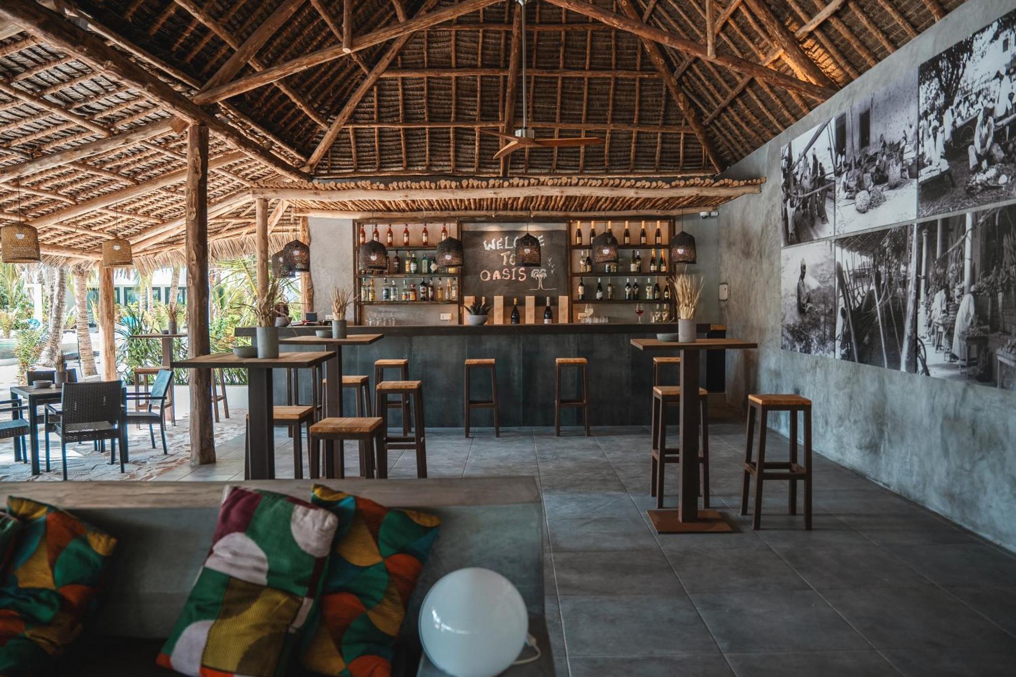 The Oasis Hotel 3*
