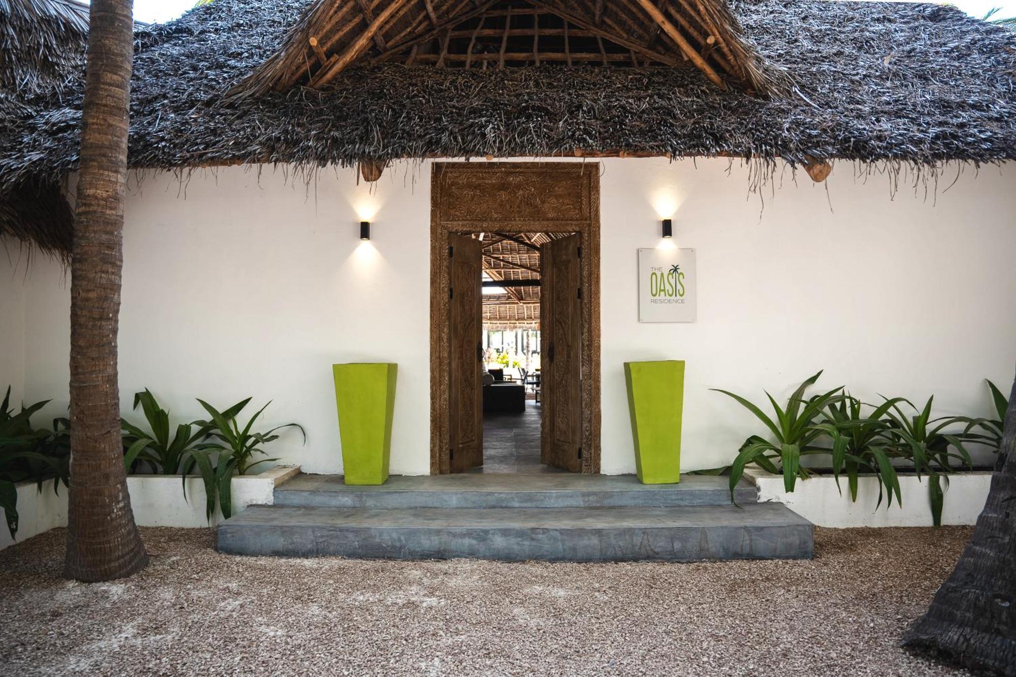 The Oasis Hotel 3*