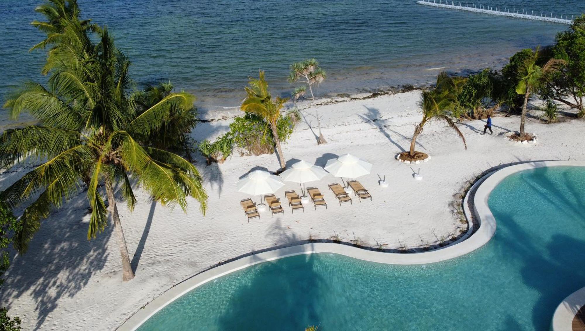 Resort Zanziblue Waves 4*