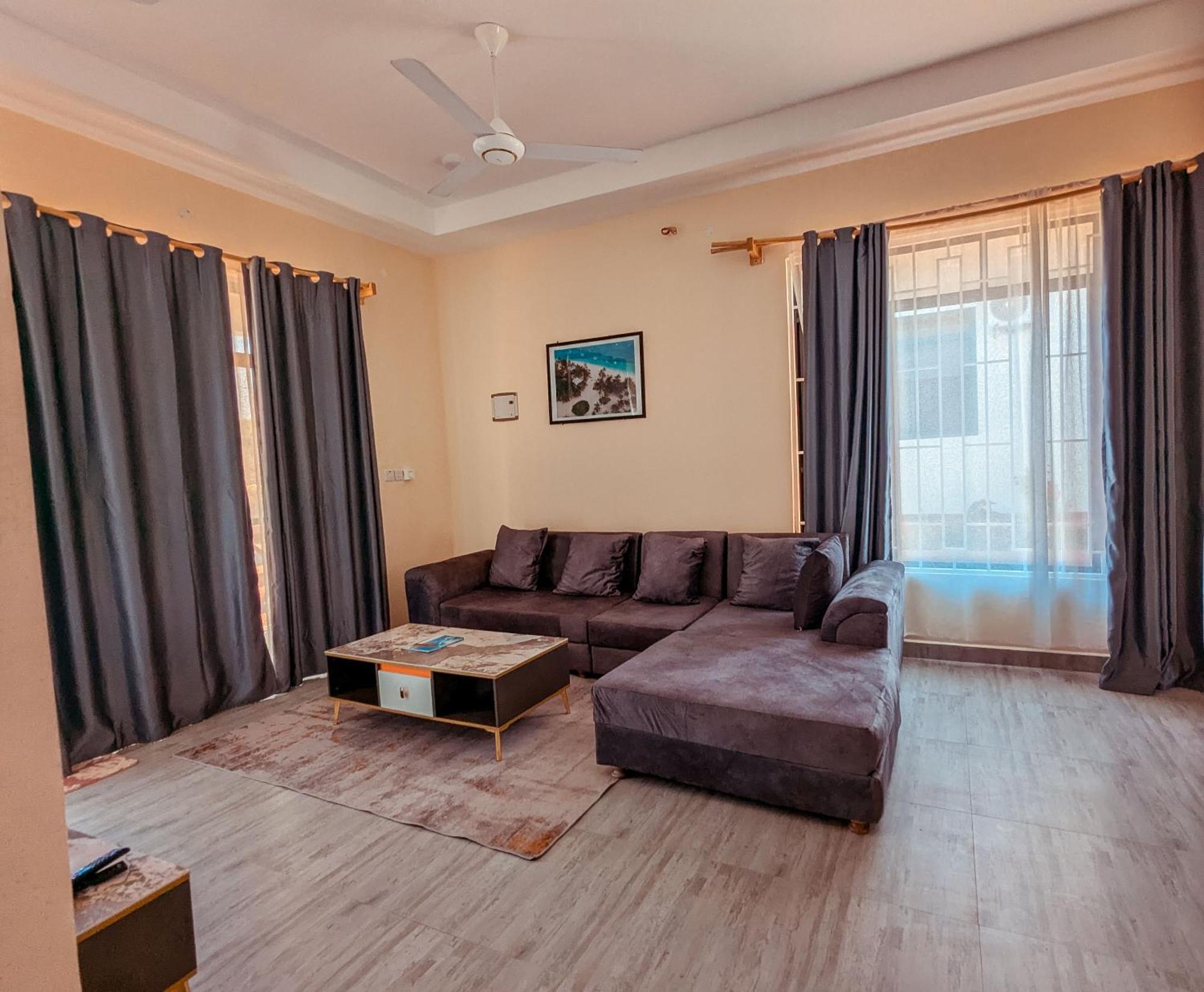 Makazi Garden Apartment *