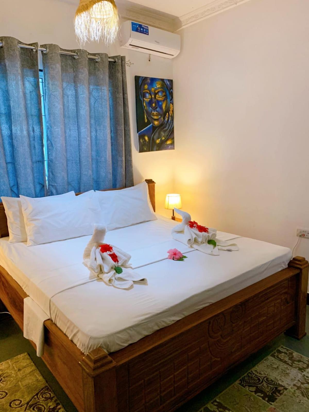 Tamu House Guest house *