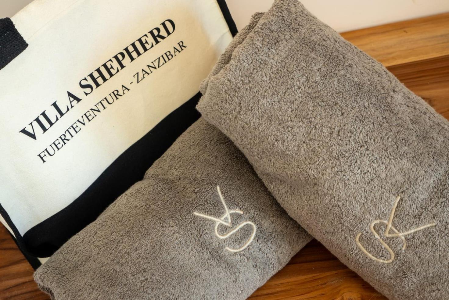 Shepherd Zanzibar - Luxury Front - Kiwengwa *