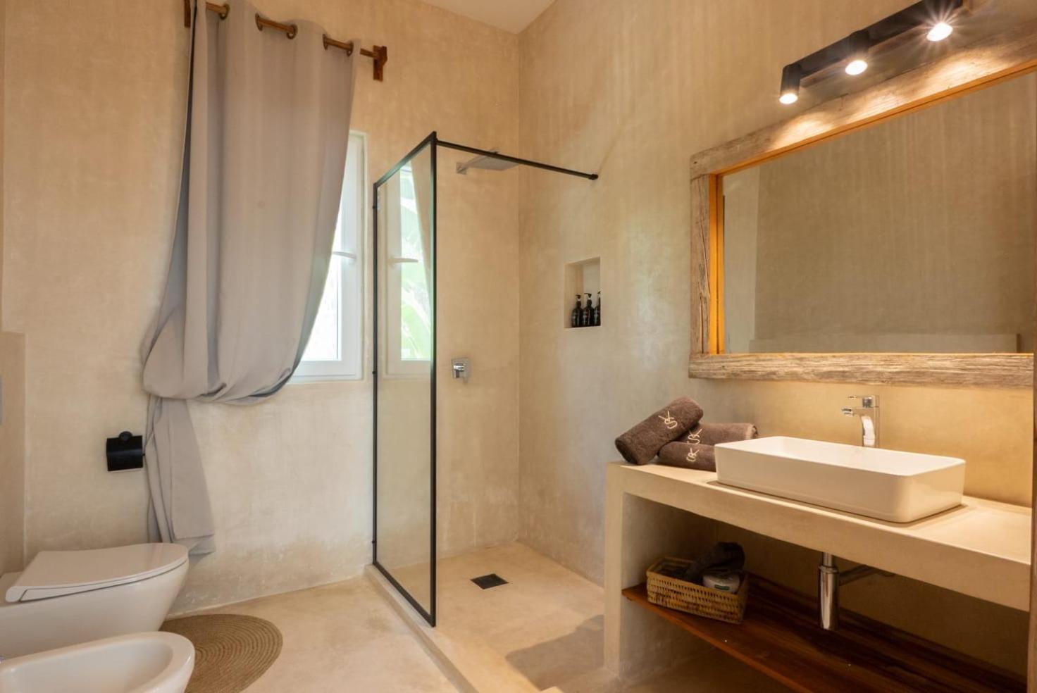 Shepherd Zanzibar - Luxury Front - Kiwengwa Villa