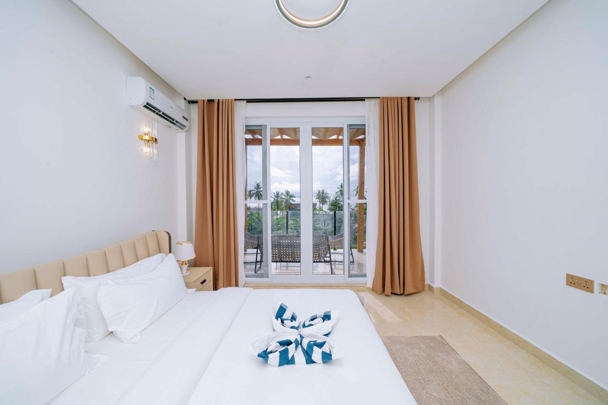 Royal Villa *