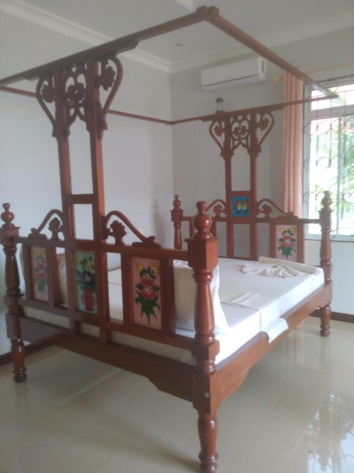 In Ras * Nungwi