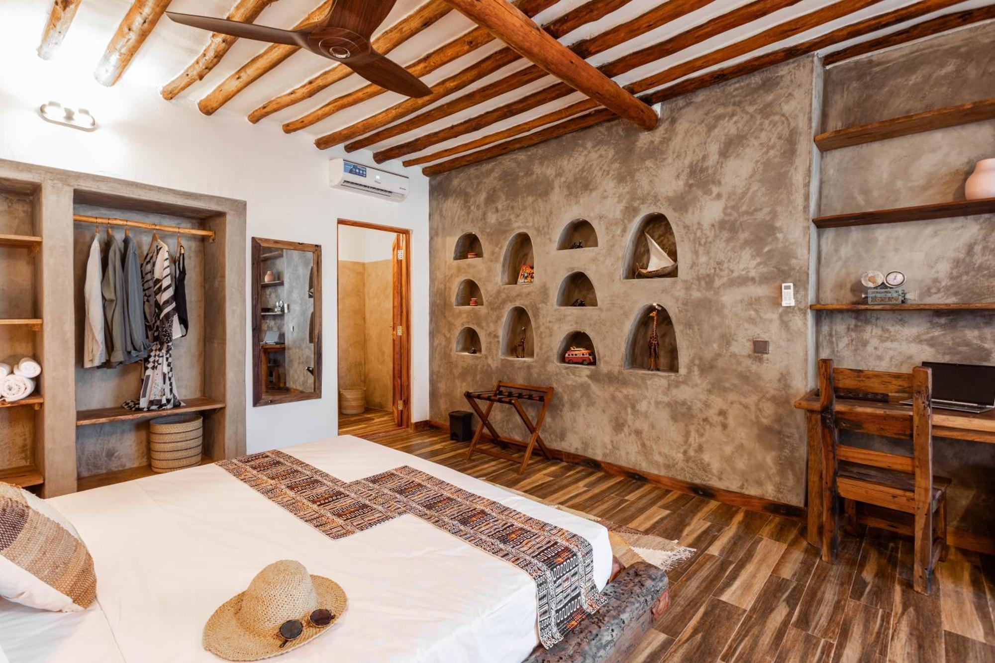 Casa Ananda Boutique