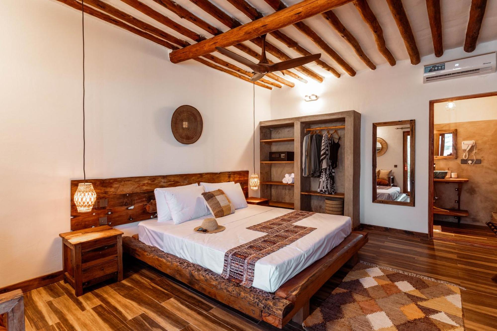 Casa Ananda Boutique