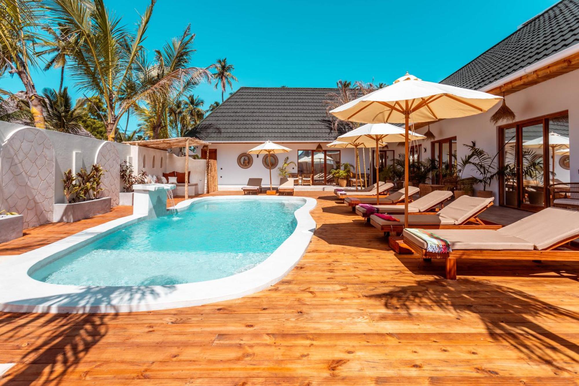 Casa Ananda Boutique Hotel
