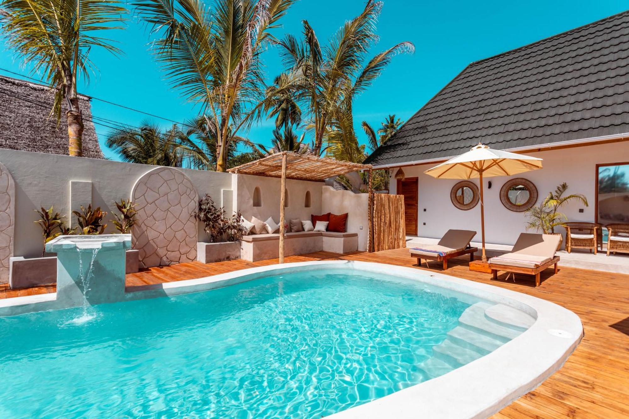 Hotel Casa Ananda Boutique 3*