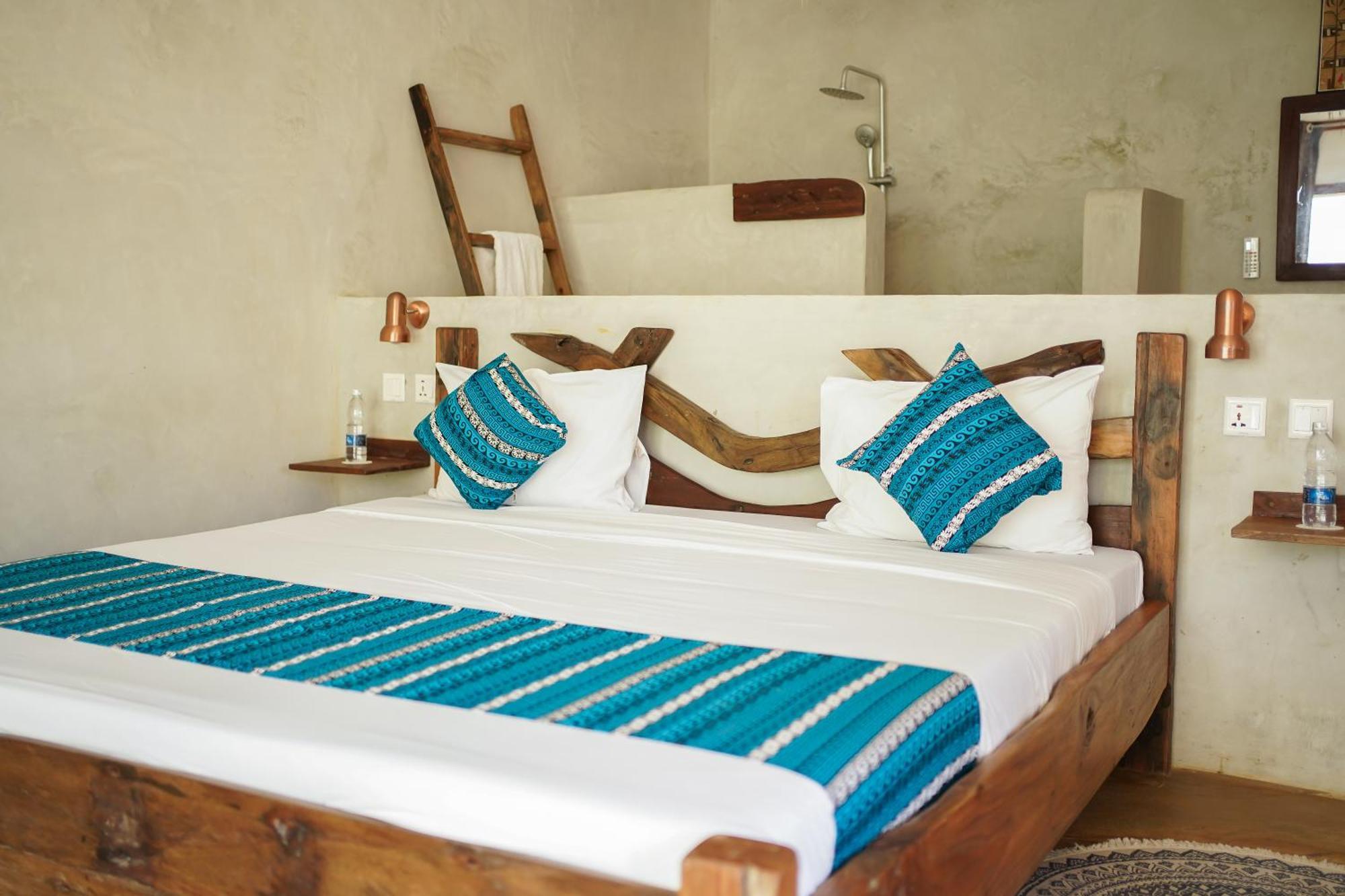 Lodge Mambo Pwani Mchangani