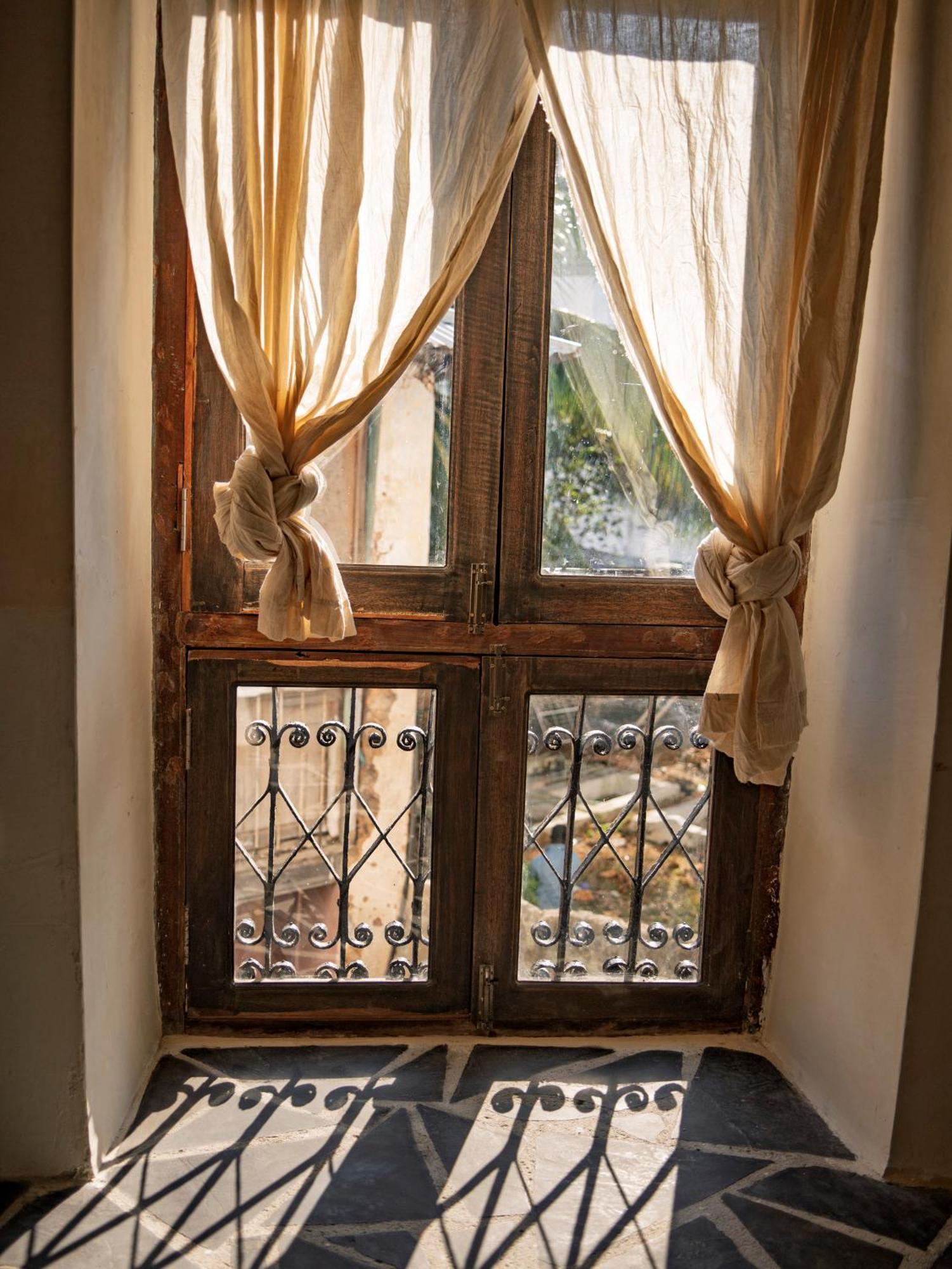 Hotel Firefly Boutique *