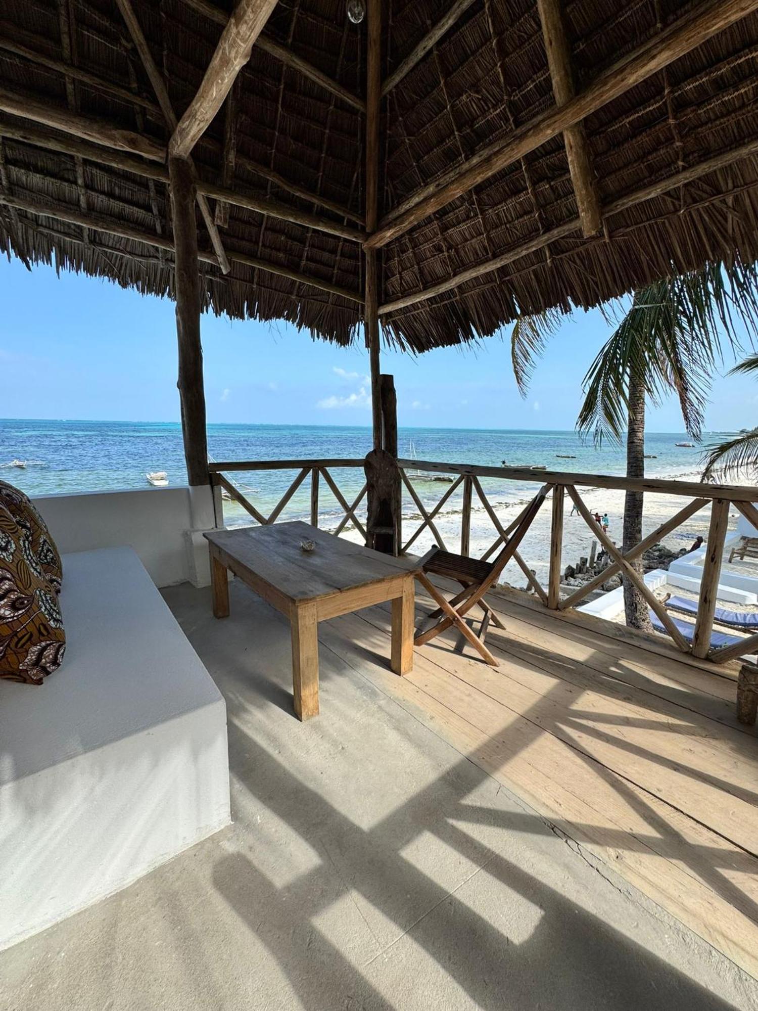 Mango House Guest house