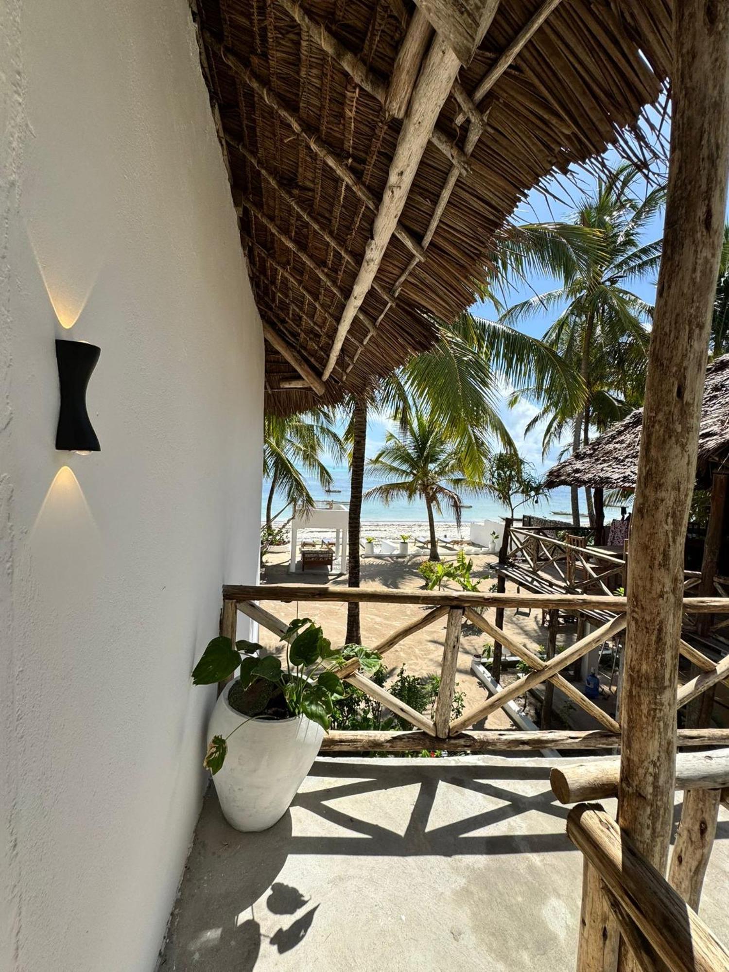 Mango House Guest house