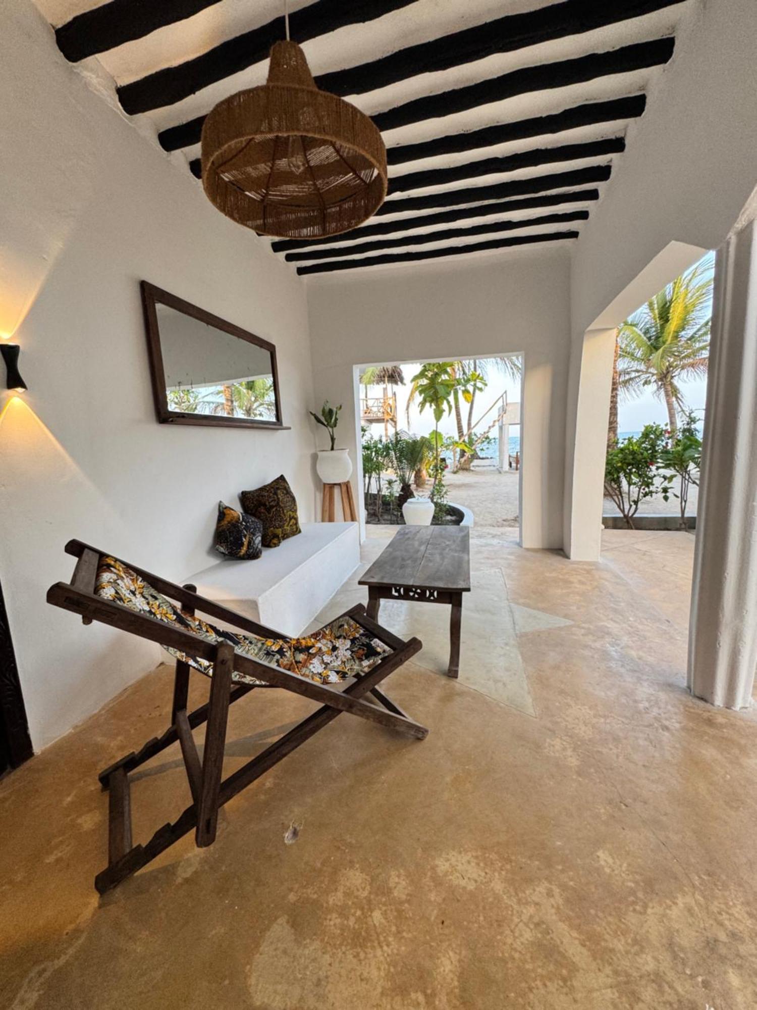 Mango House Guest house 3*