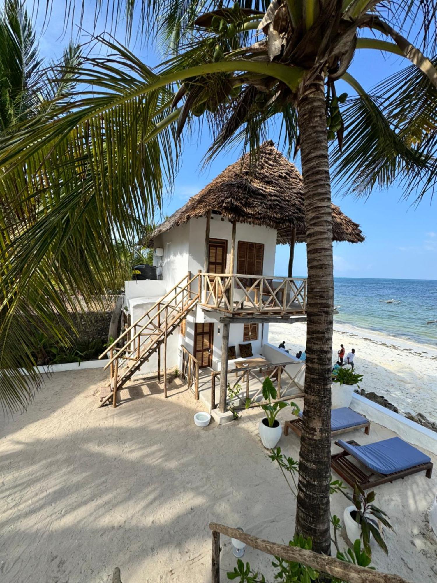 Mango House Guest house