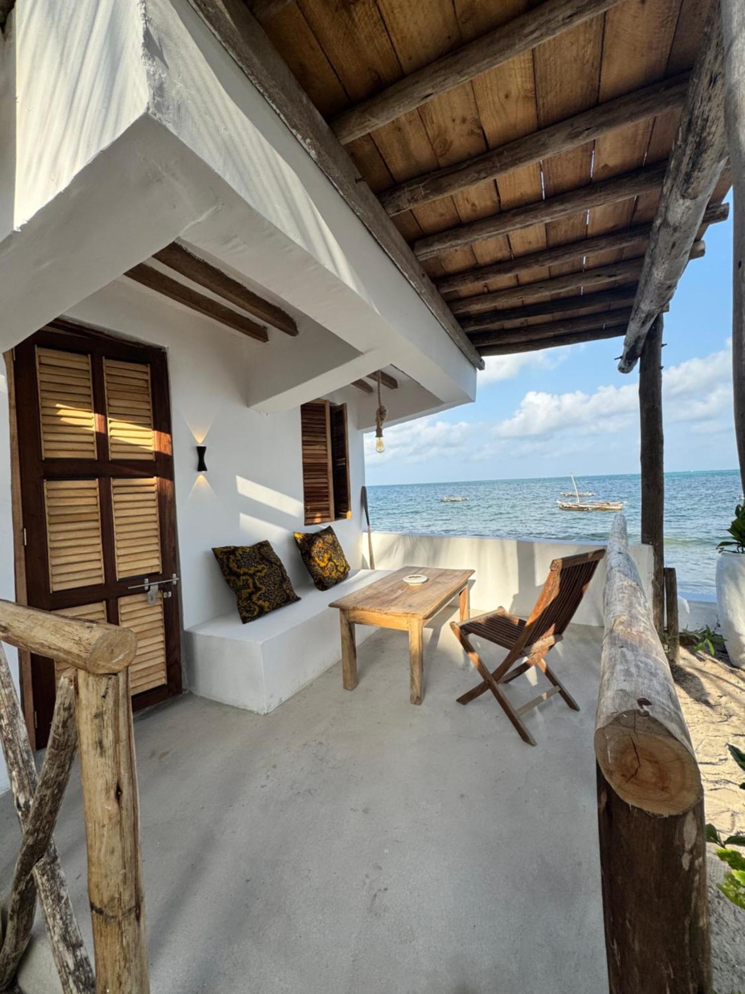 Guest house Mango House 3*