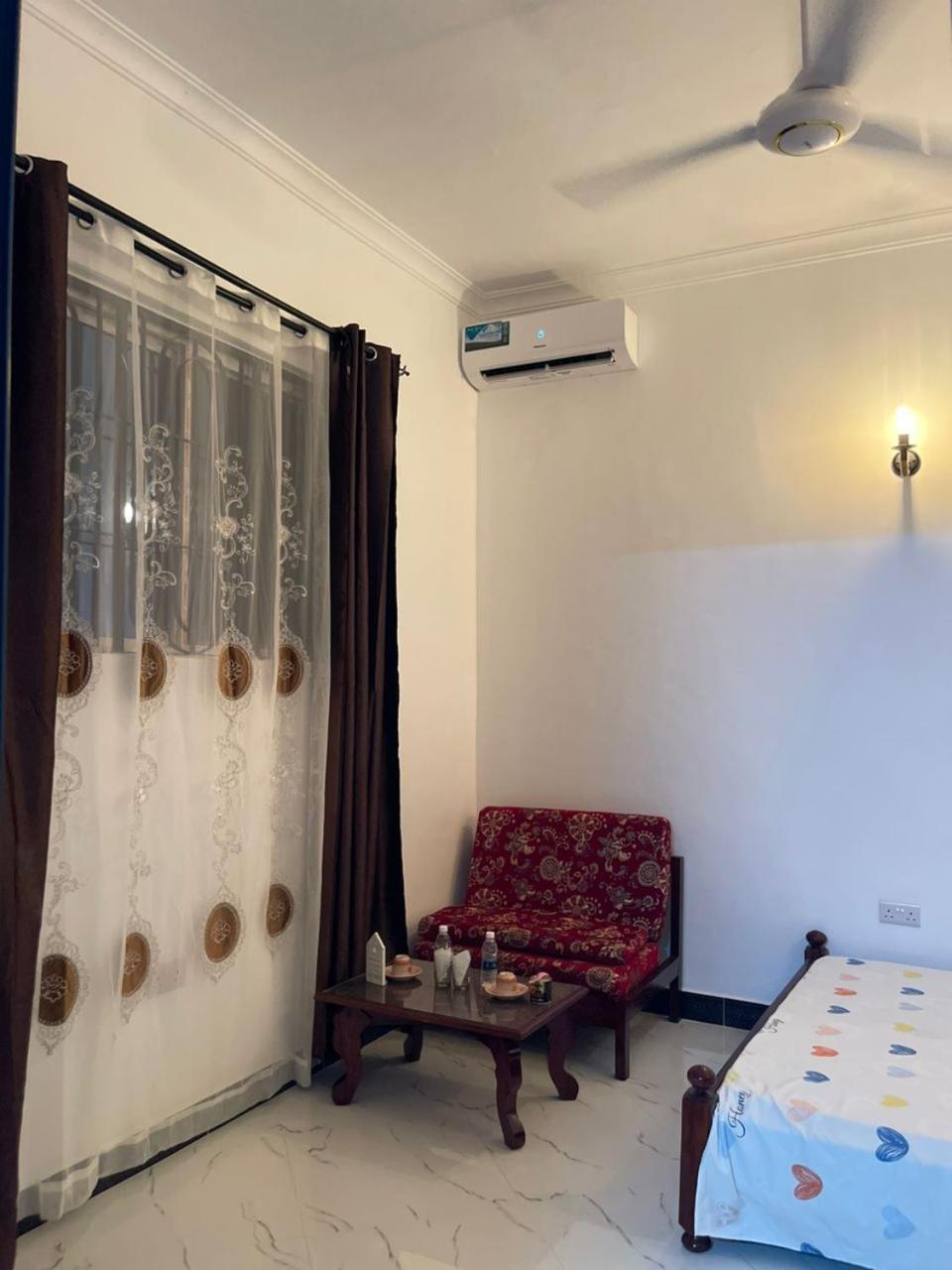 Bed & Breakfast Yakamoz Zanzibar