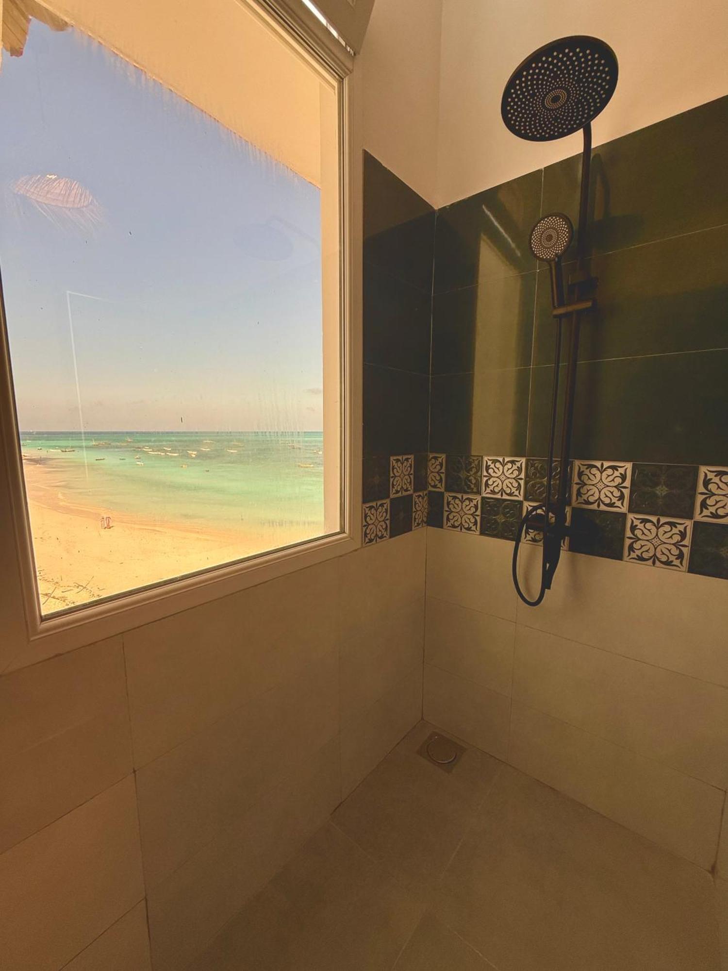 Dhow Boutique Hotel