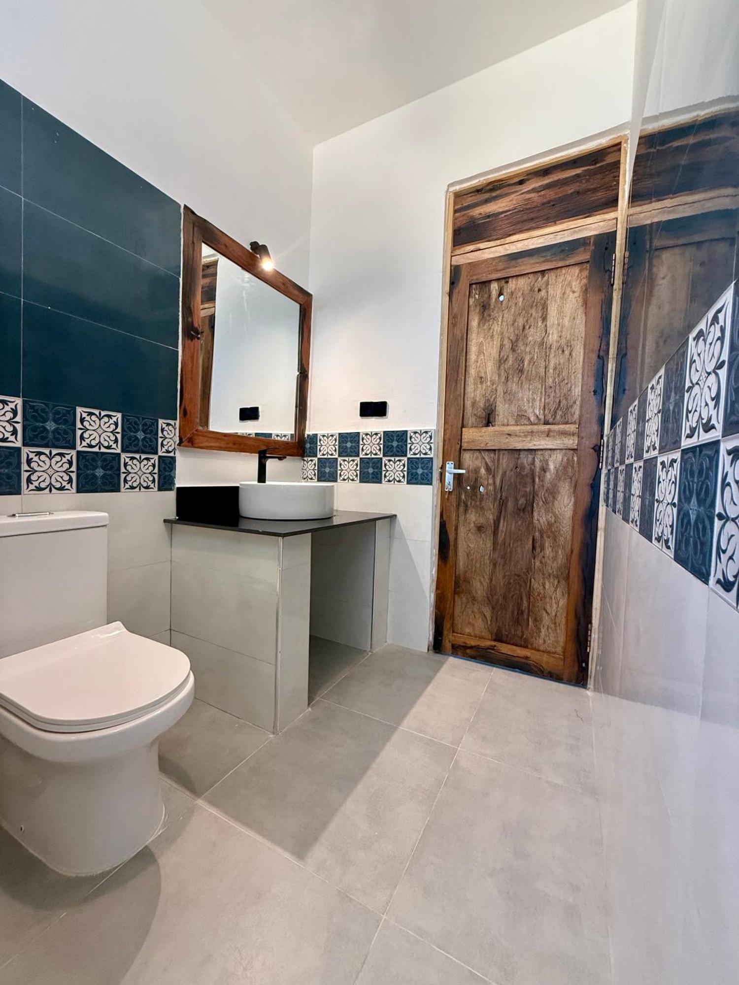 Dhow Boutique Hotel