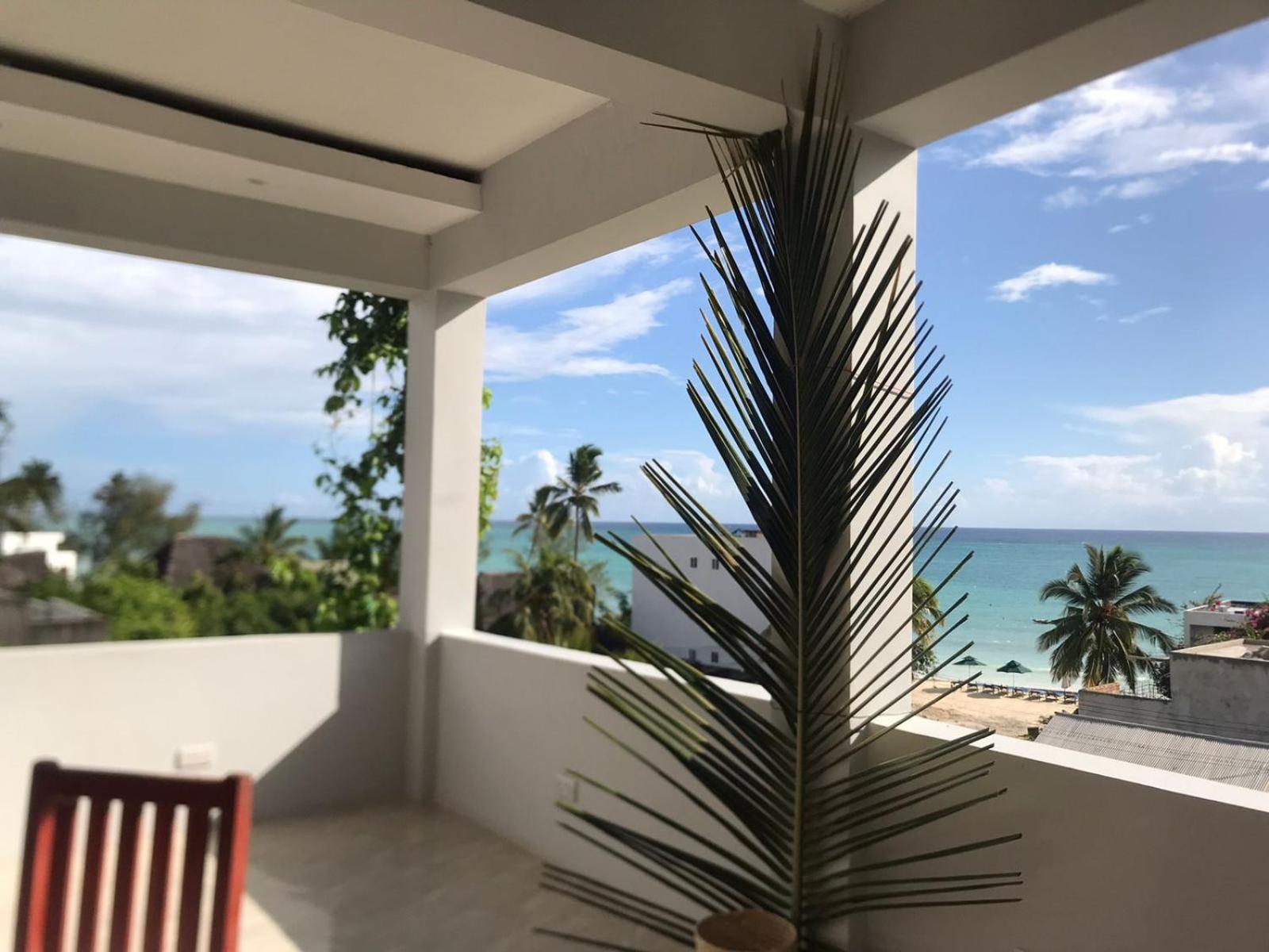 Sea Crest Hotel 3*