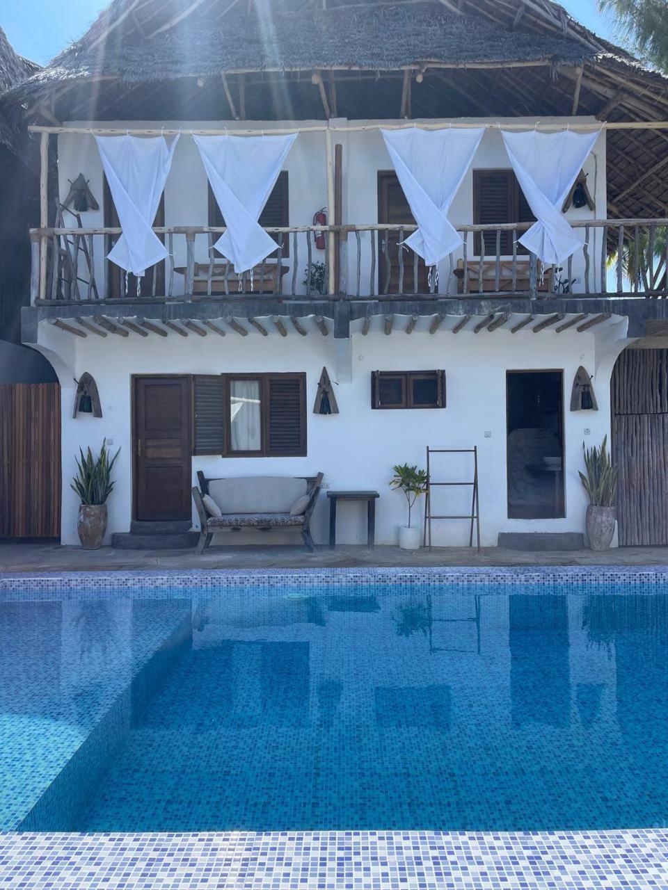 Hotel Bitcoin Zanzibar