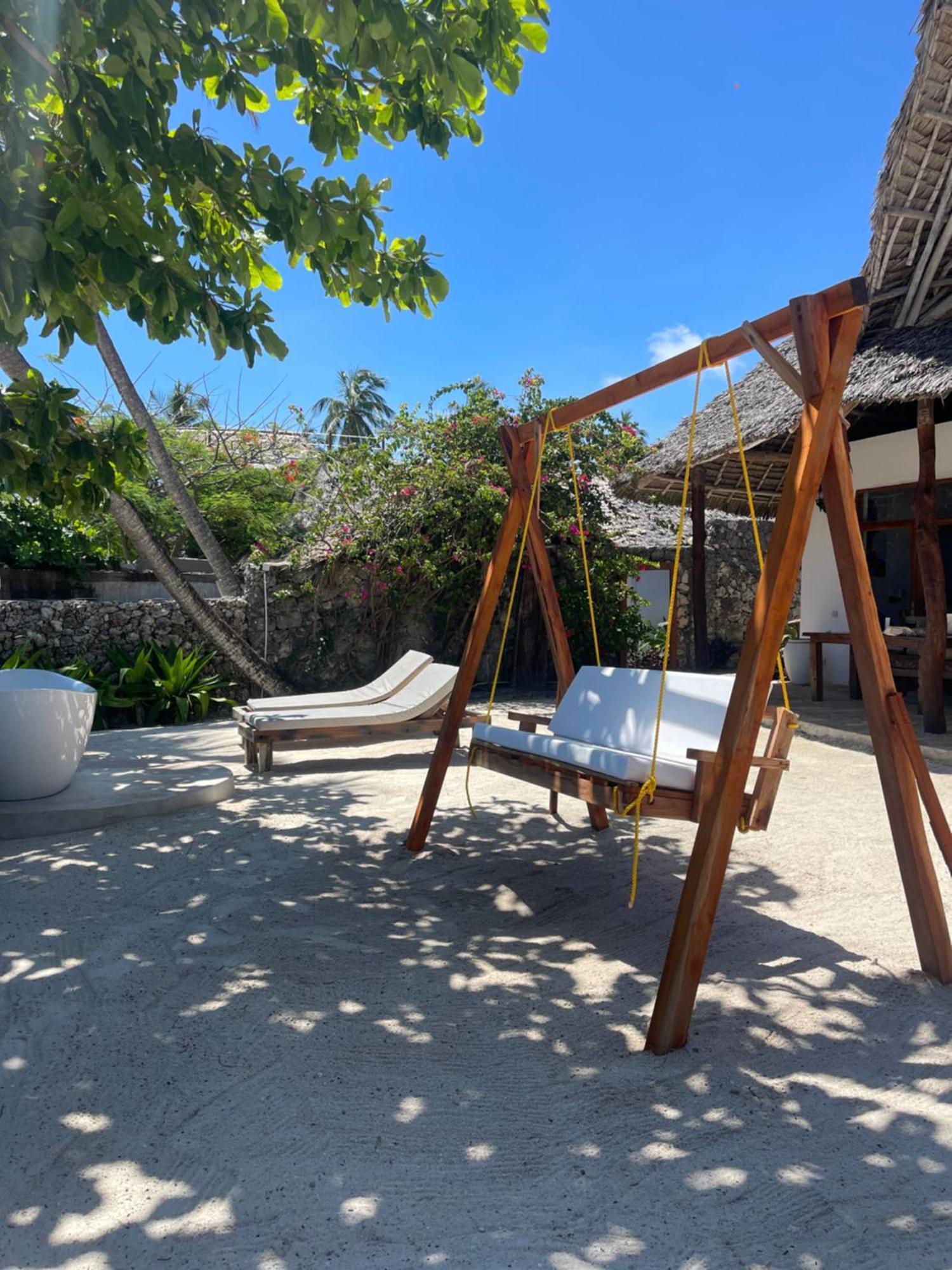 Hotel Bitcoin Zanzibar