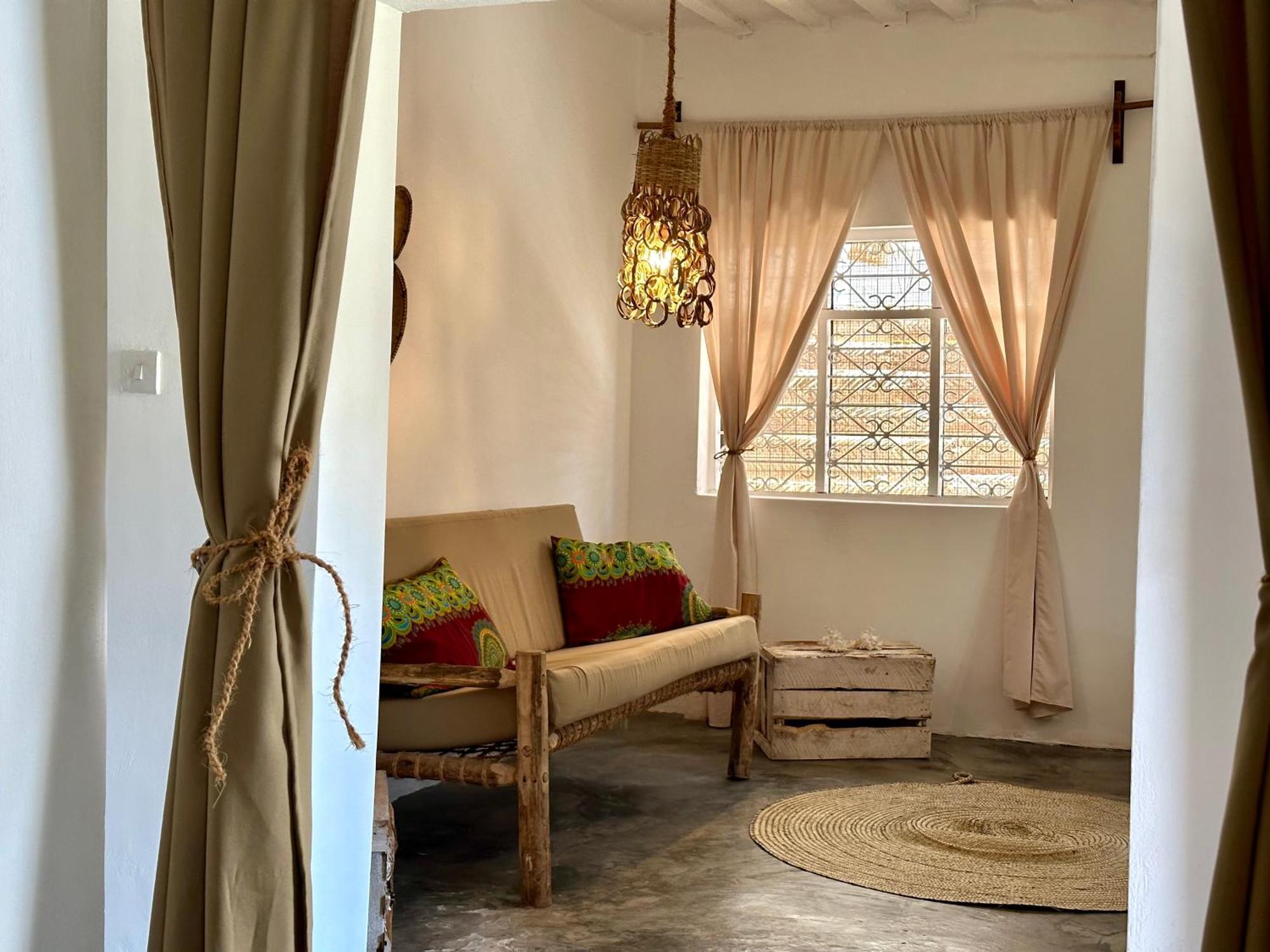 Bed & Breakfast Mlango House Ii Paje
