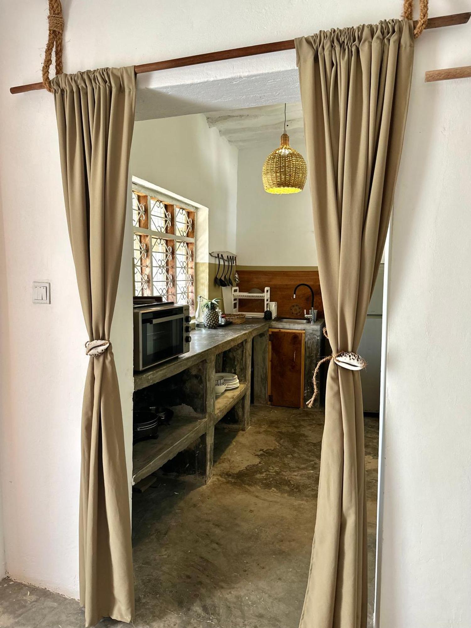 Bed & Breakfast Mlango House Ii *