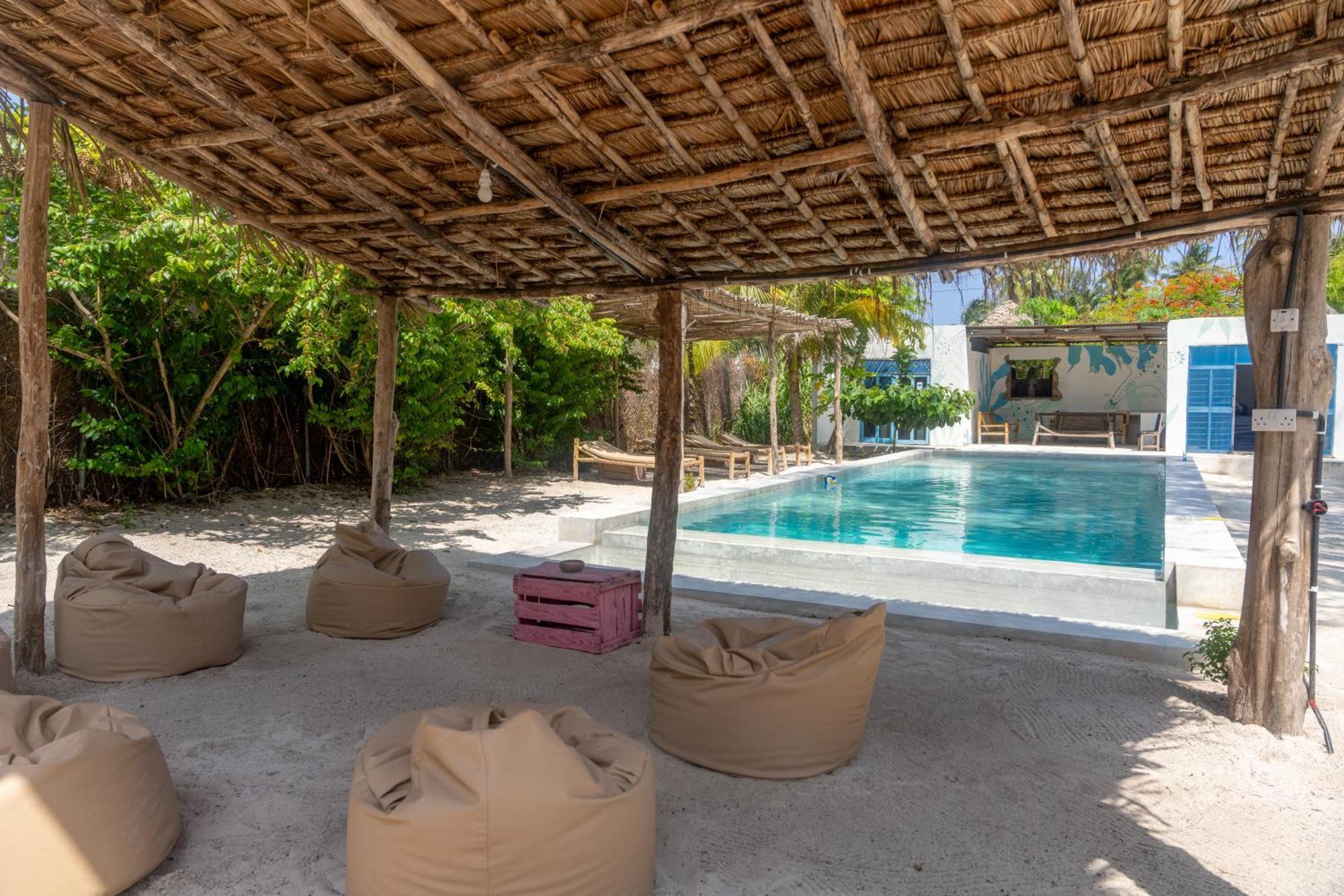 Liquid Life By Buccaneer Hostel Paje