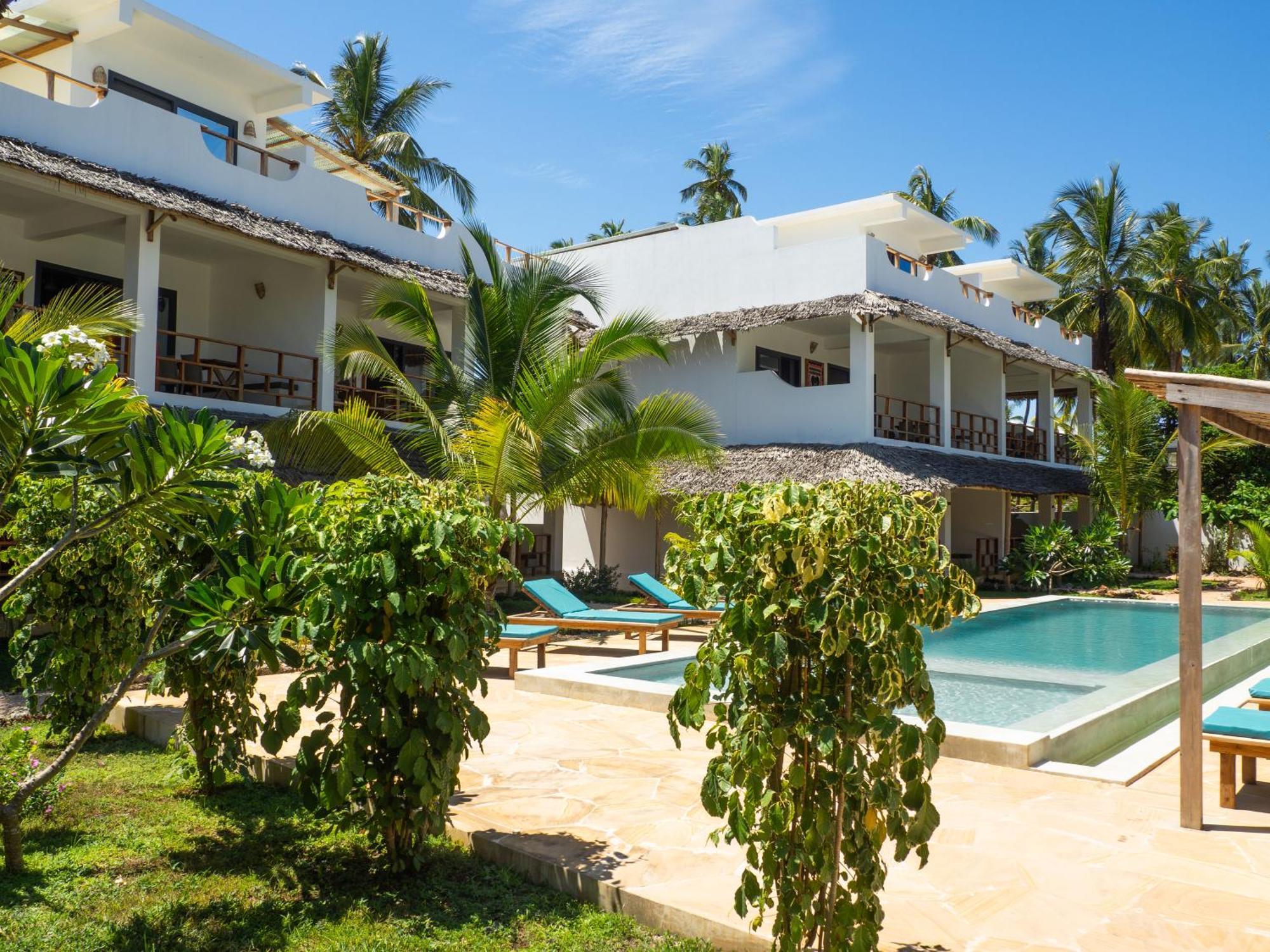 Pingwe Beach Apartments