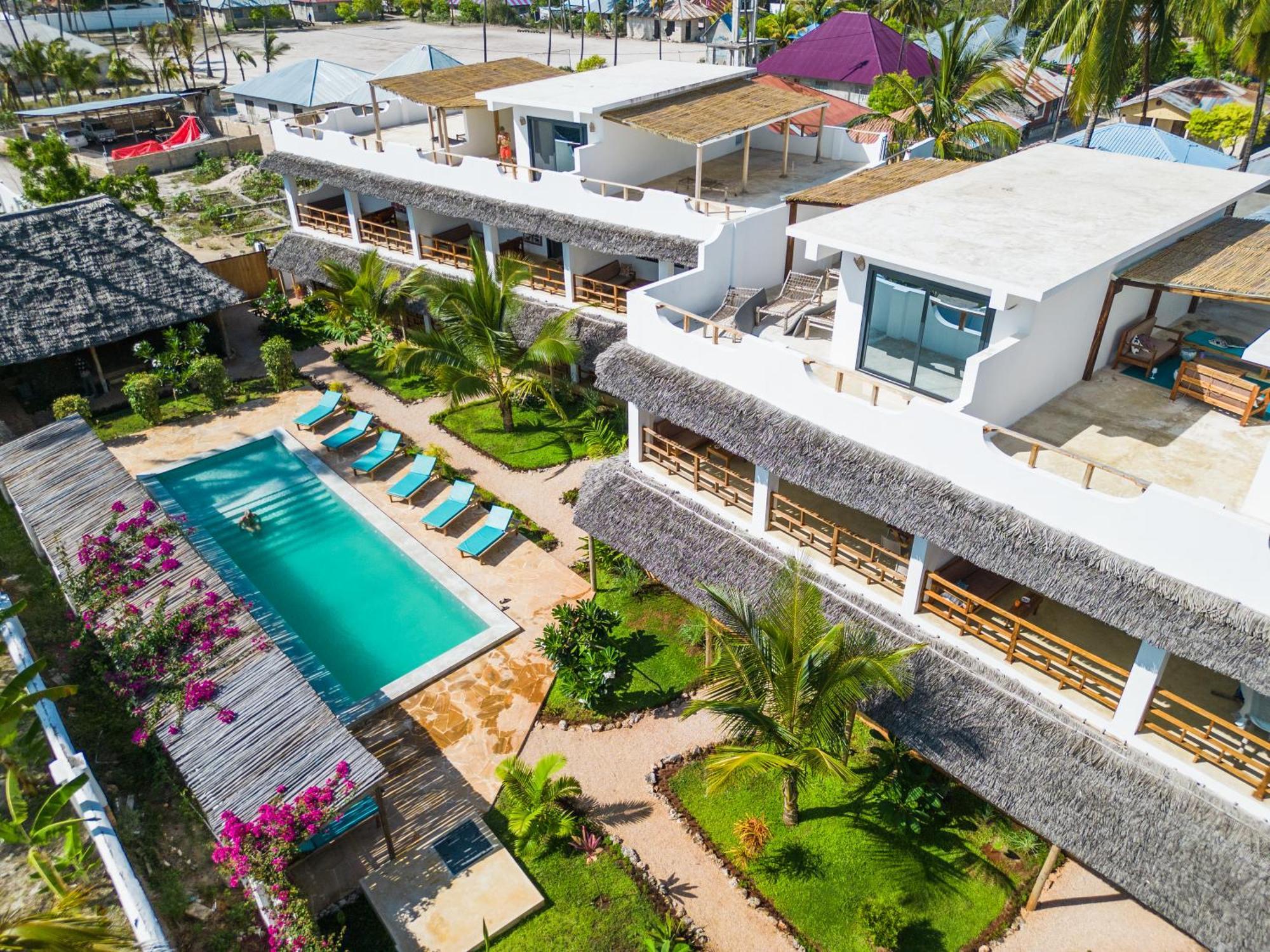 Pingwe Beach Apartments