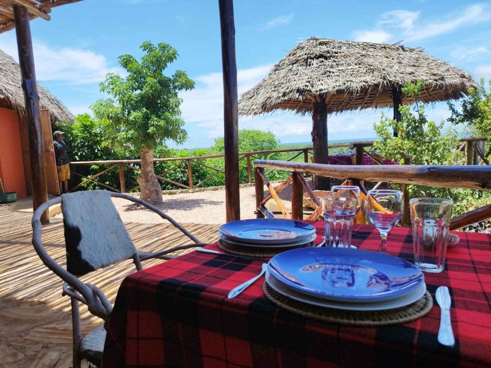 Monkey Mountain Lodge