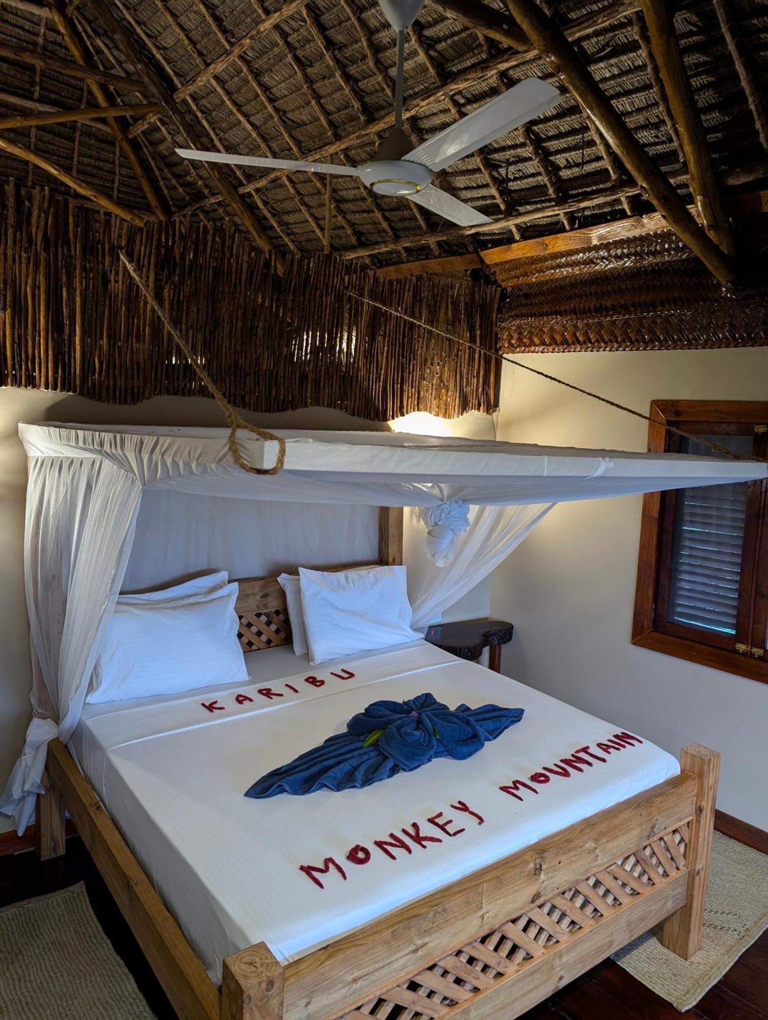 Monkey Mountain Lodge